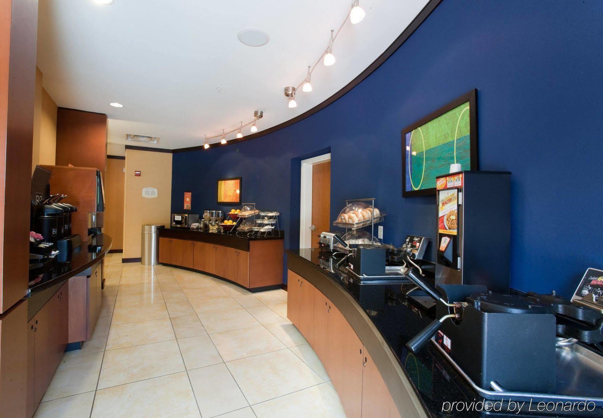 Fairfield Inn & Suites By Marriott Houston Conroe Ristorante foto